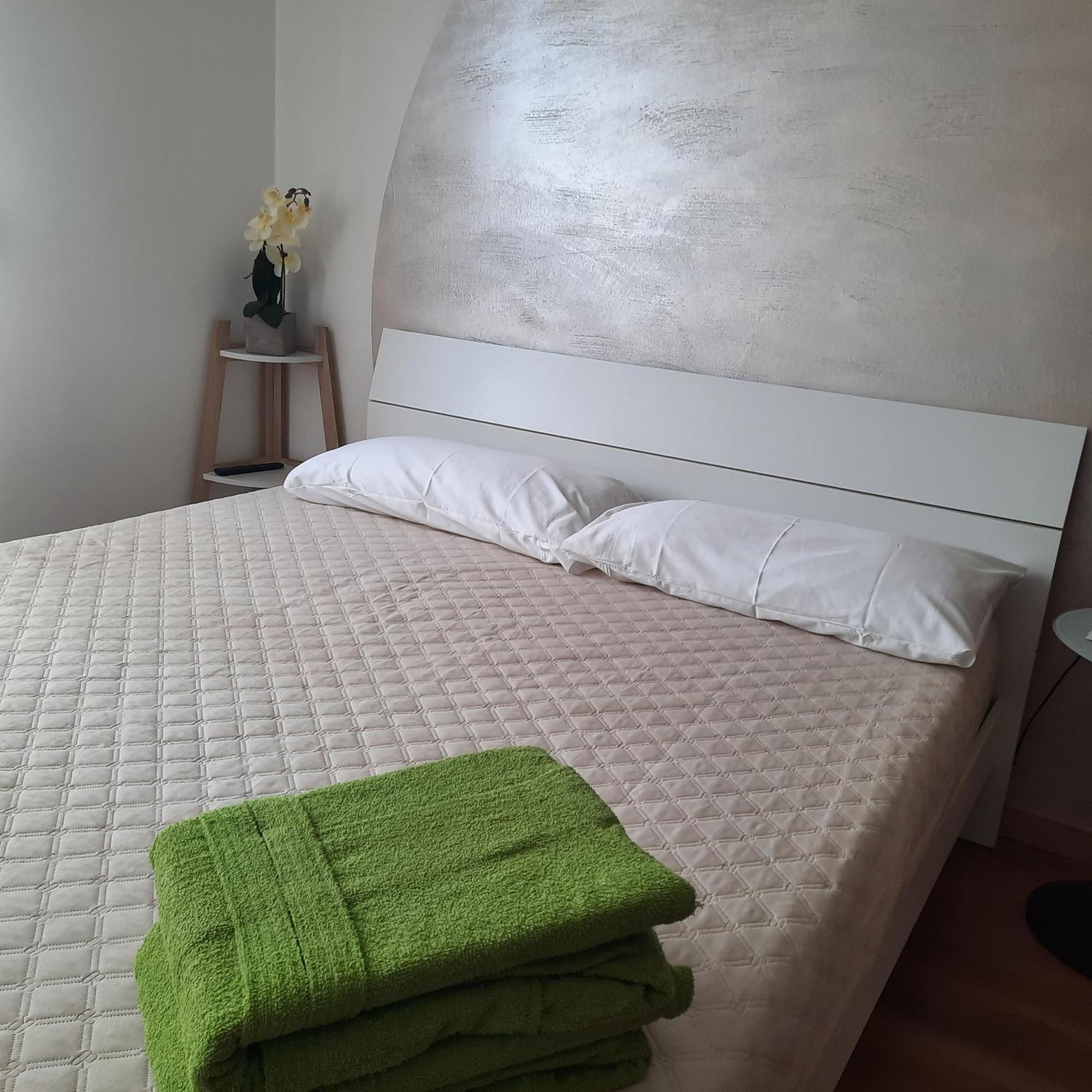 Sprio House Apartment โอเมญา ภายนอก รูปภาพ